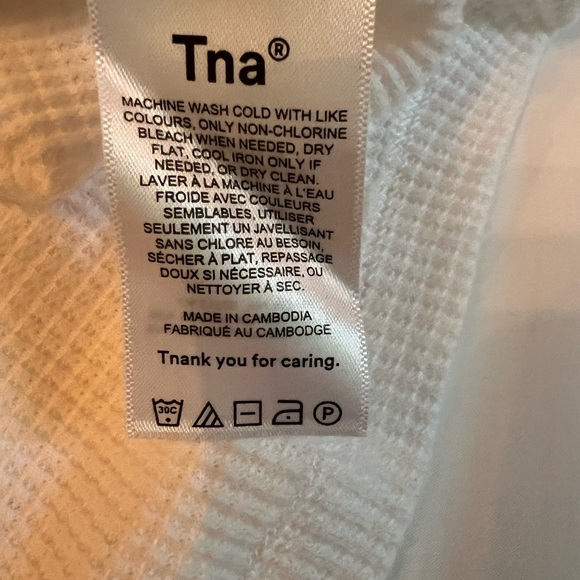 Aritzia - TNA Waffle Scoopneck Longsleeve in White, Size S - Picture 8 of 9